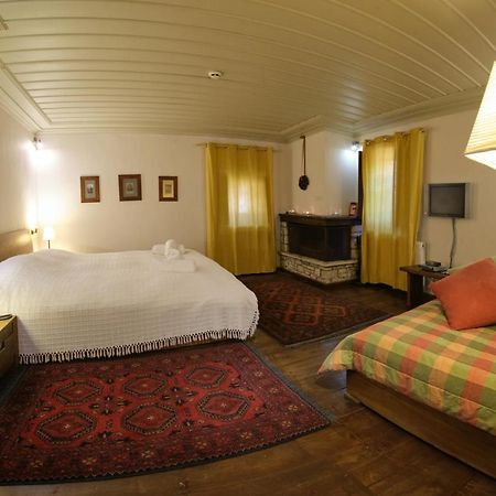 Arhontiko Aristis Hotel Bagian luar foto