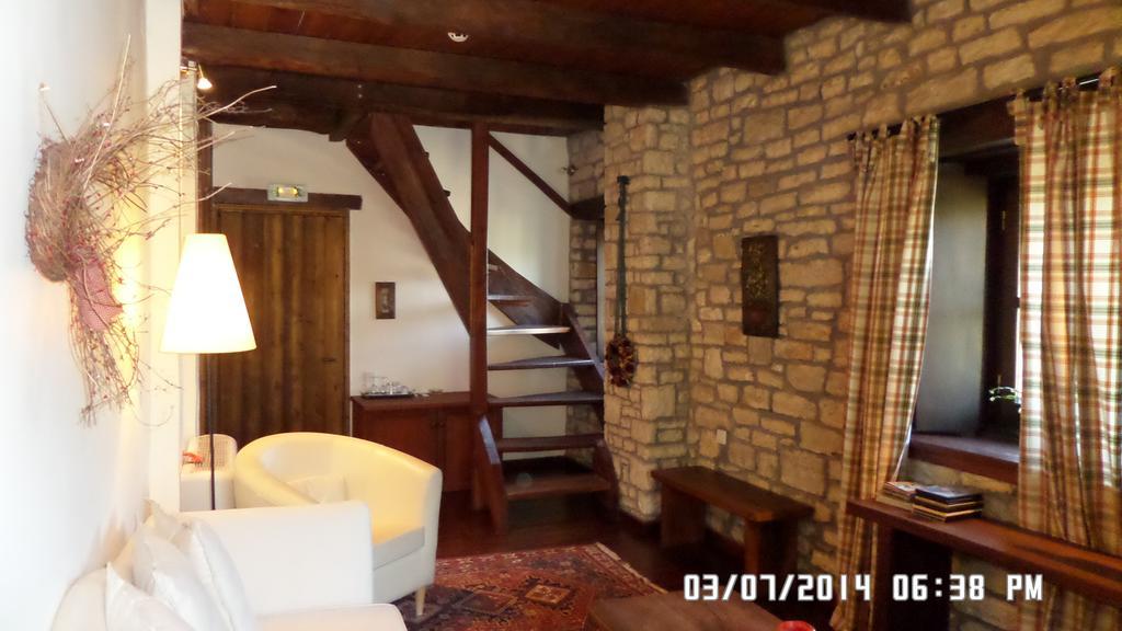 Arhontiko Aristis Hotel Bagian luar foto