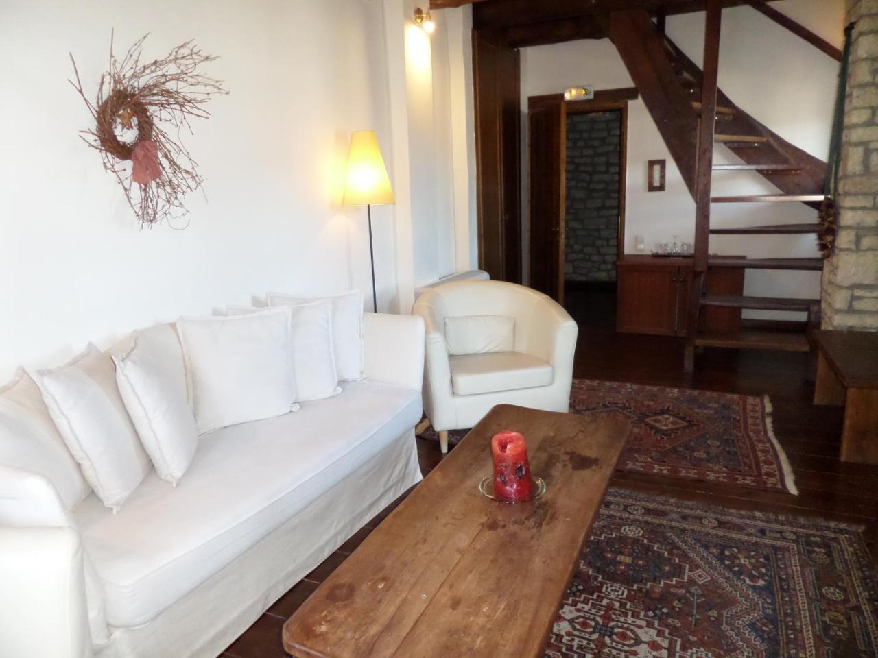 Arhontiko Aristis Hotel Bagian luar foto